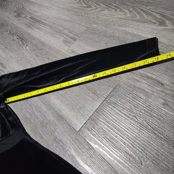 Black velvet and mesh cutout bodycon long-sleeved mini dress from Noisy May - Picture 15 of 16